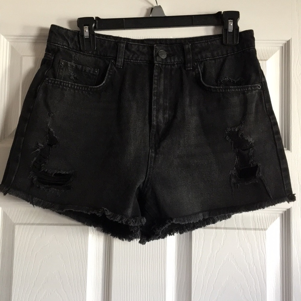 Wild Fable black jean shorts